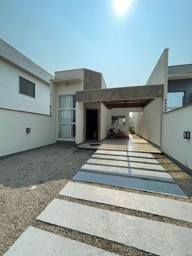 Casa - Venda - Universitário - Tijucas - SC