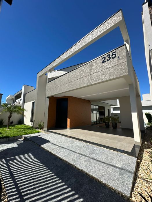 Casa Alto Padr�o - Venda - Bosque da Mata - Tijucas - SC