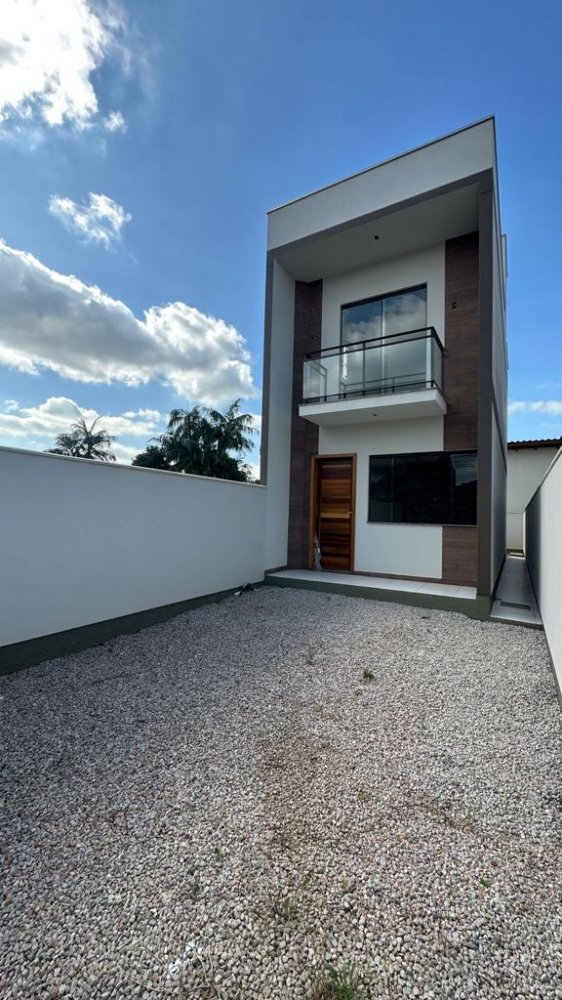 Sobrado Geminado - Venda - Xv de Novembro - Tijucas - SC